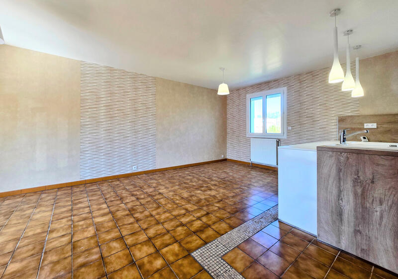 Maison - 115 m² - 5 pièces