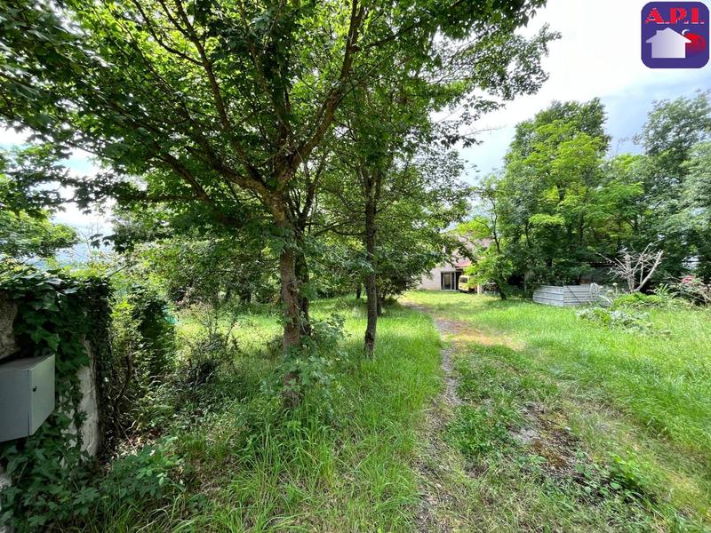 Maison - 202 m² - 6 pièces