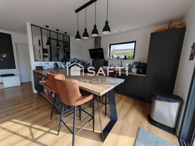 Maison - 120 m² - 4 pièces