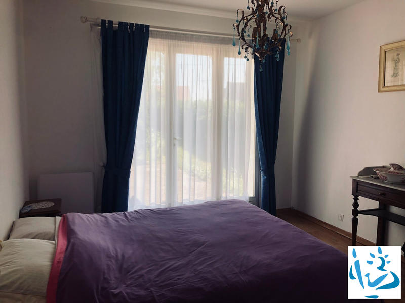 Maison - 200 m² - 6 pièces