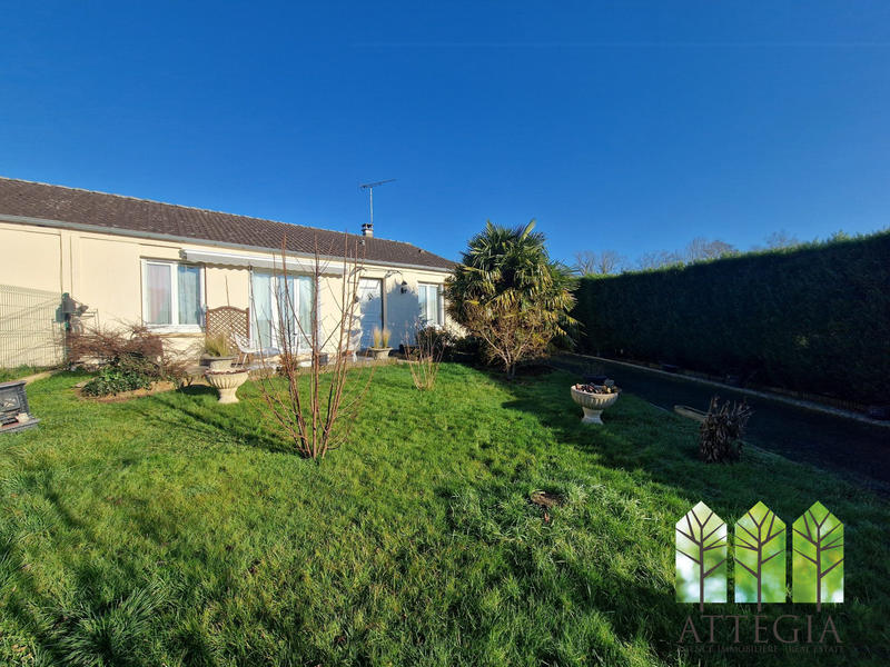 Maison - 90 m² - 4 pièces