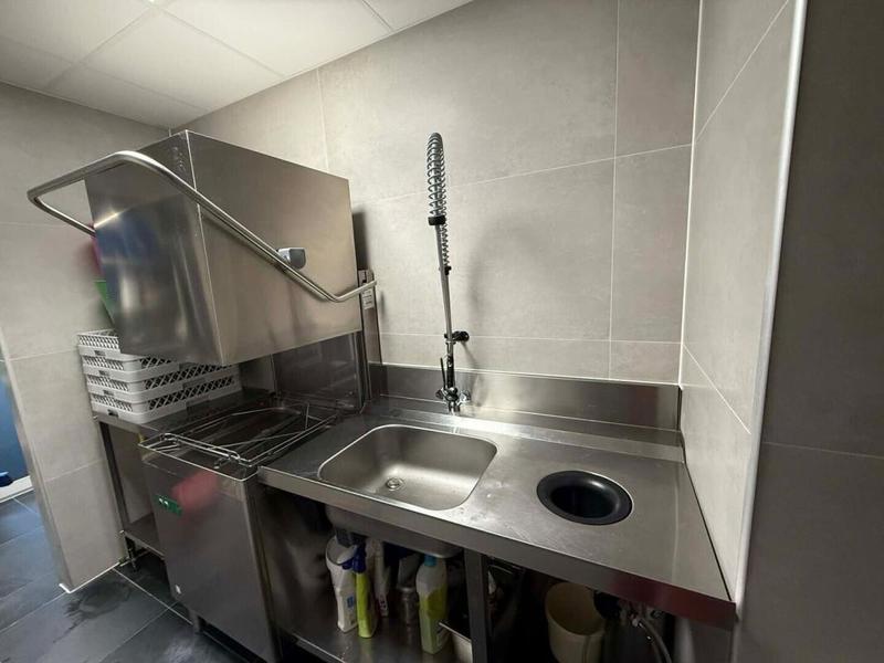 Fonds de commerce - 200 m²