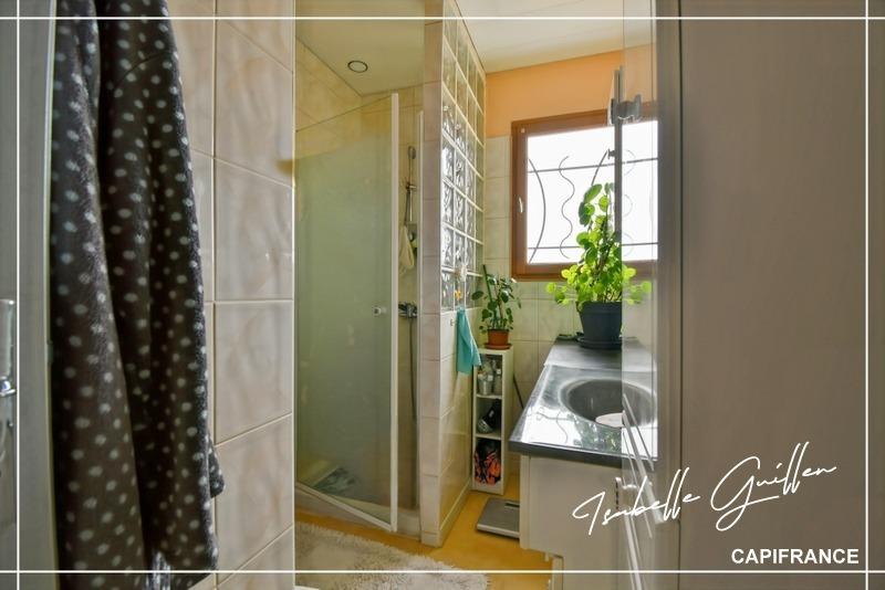 Maison - 102 m² - 4 pièces