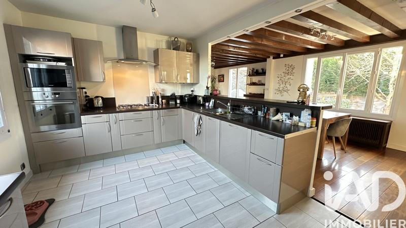 Maison - 127 m² - 6 pièces