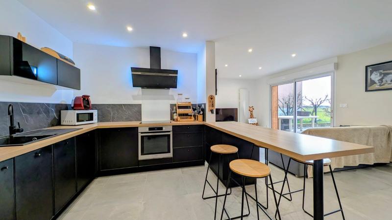 Maison - 161 m² - 6 pièces