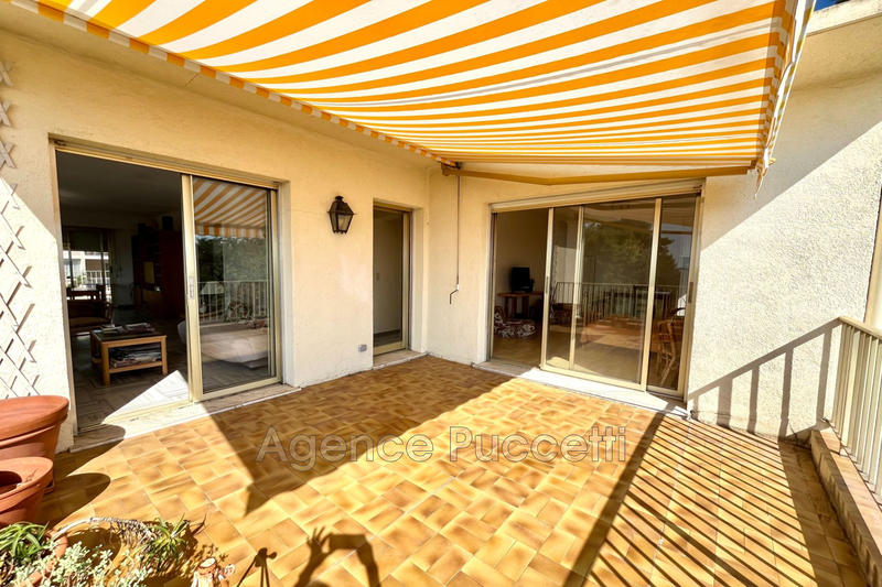 Appartement - 117 m² - 4 pièces