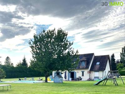 Maison traditionnelle - 130 m² - 7 pièces