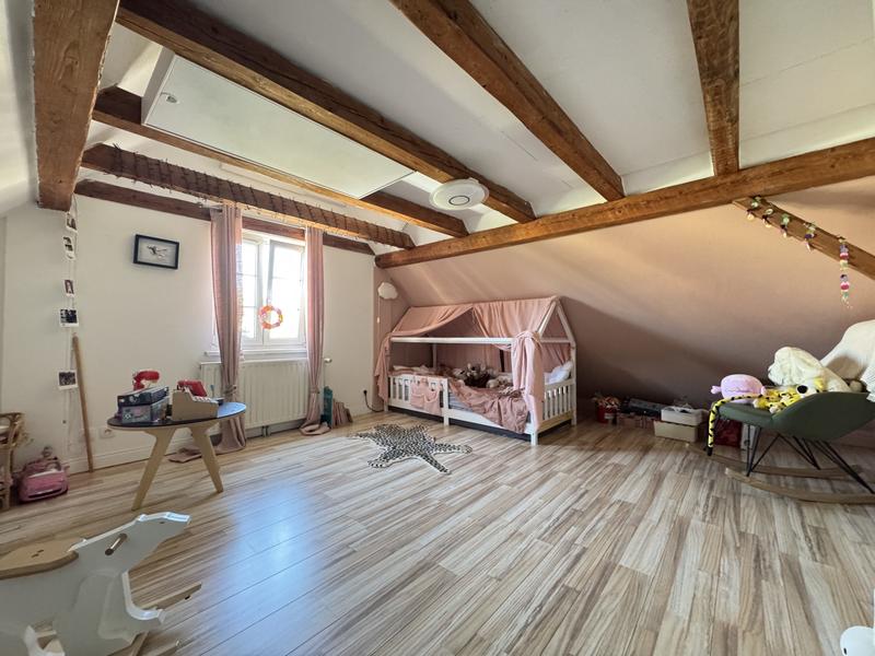 Maison - 170 m² - 6 pièces