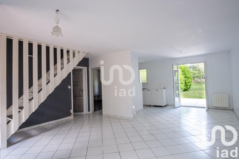 Maison - 90 m² - 5 pièces