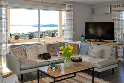 Appartement - 216 m² - 7 pièces