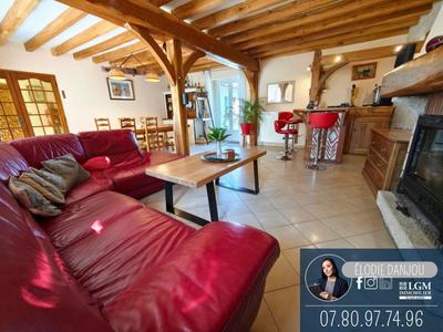 Maison - 170 m² - 5 pièces
