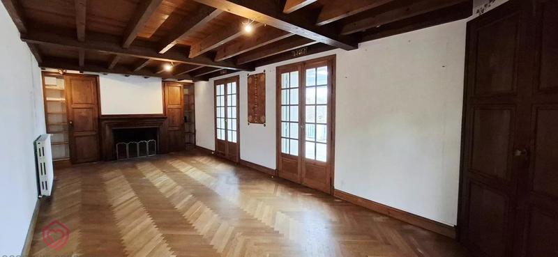 Maison de village - 249 m² - 12 pièces