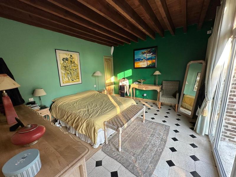 Maison - 200 m² - 6 pièces