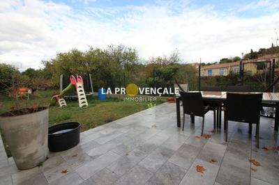 Maison - 97 m² - 4 pièces