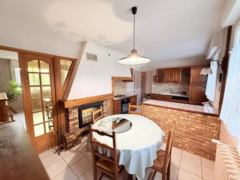 Maison - 94 m² - 4 pièces