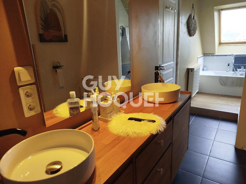 Maison - 120 m² - 6 pièces