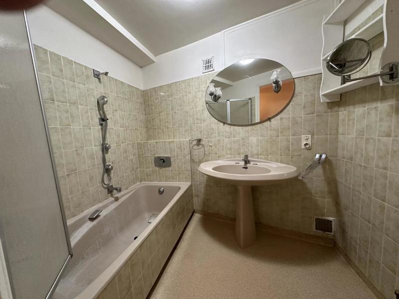 Maison de ville - 181 m² - 9 pièces