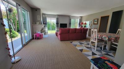 Maison contemporaine - 157 m² - 6 pièces