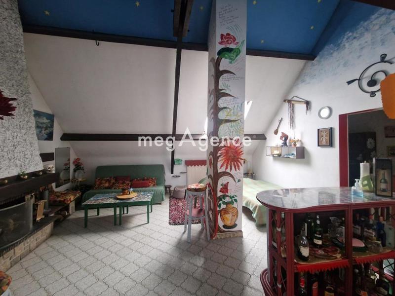 Maison ancienne - 184 m² - 6 pièces