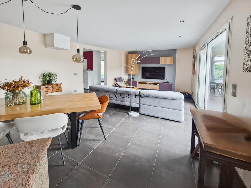 Villa - 150 m² - 4 pièces
