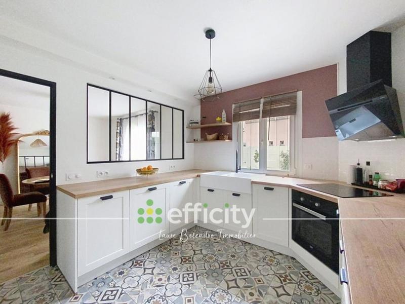 Pavillon - 184 m² - 8 pièces