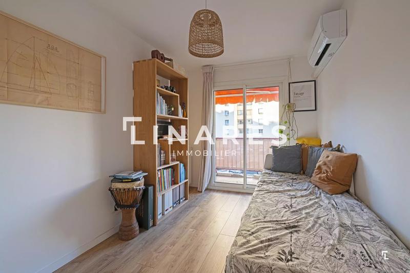 Appartement - 93 m² - 4 pièces