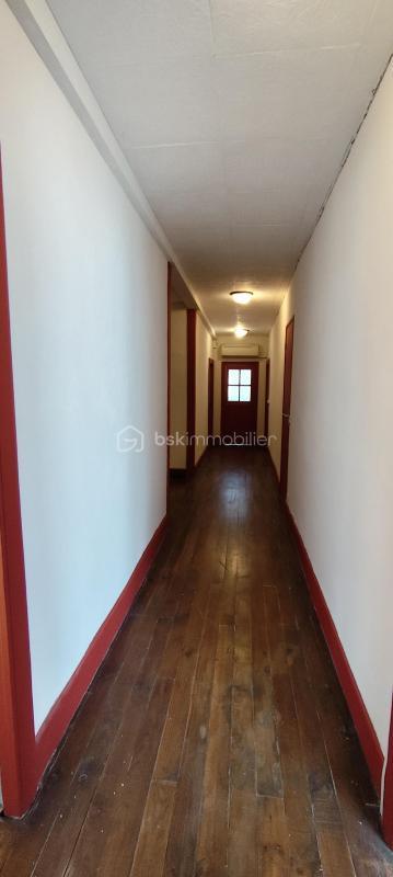 Maison ancienne - 162 m² - 8 pièces