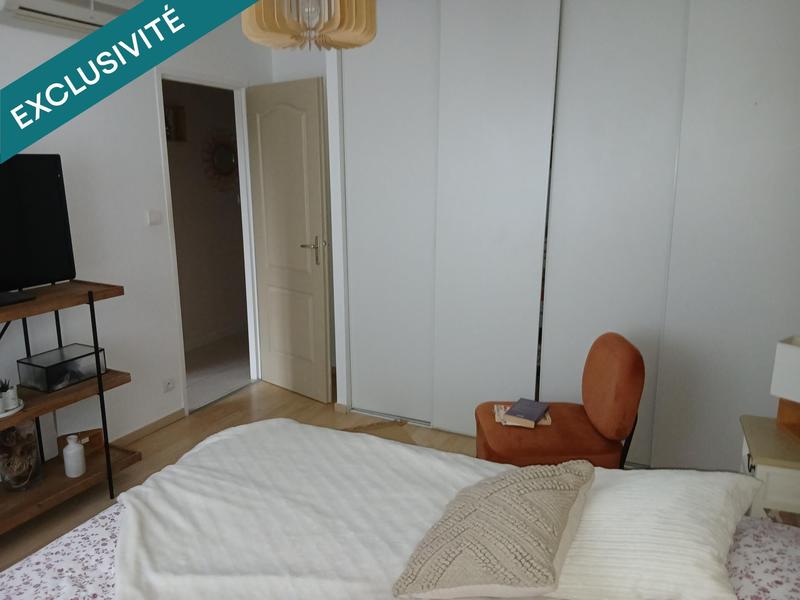 Villa - 200 m² - 9 pièces