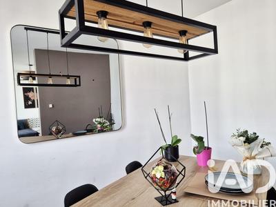 Appartement - 70 m² - 3 pièces