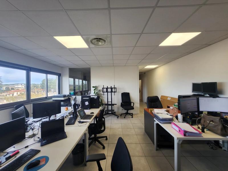 Bureau - 60 m² - 3 pièces