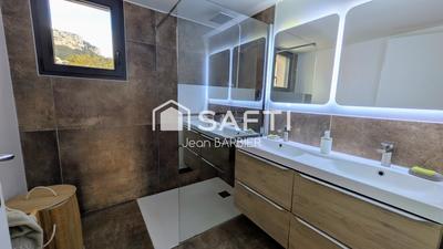 Maison - 119 m² - 5 pièces