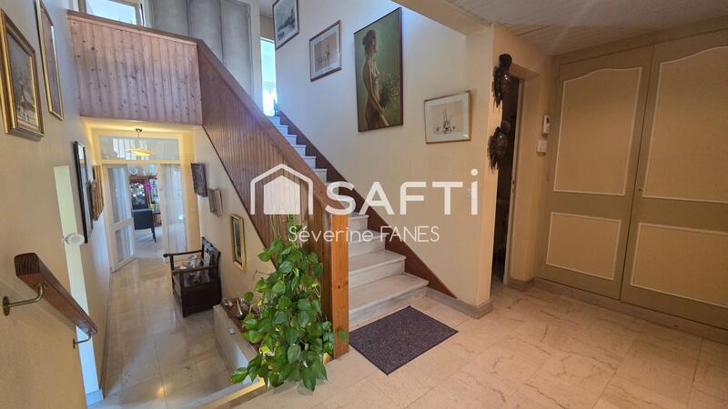 Maison - 183 m² - 6 pièces