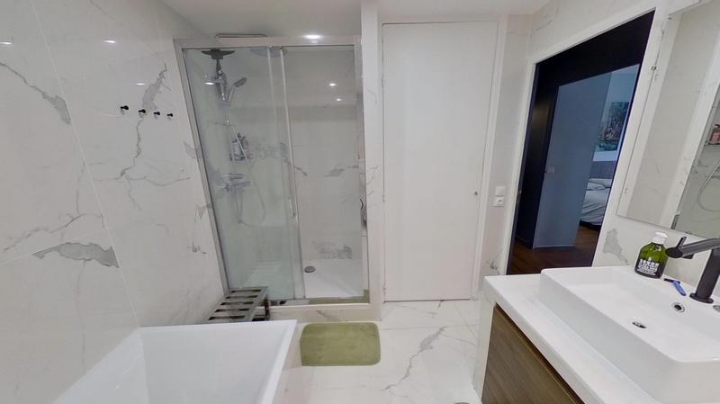 Appartement - 100 m² - 4 pièces