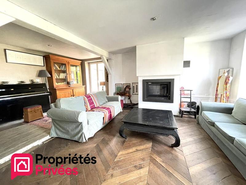 Maison - 170 m² - 7 pièces