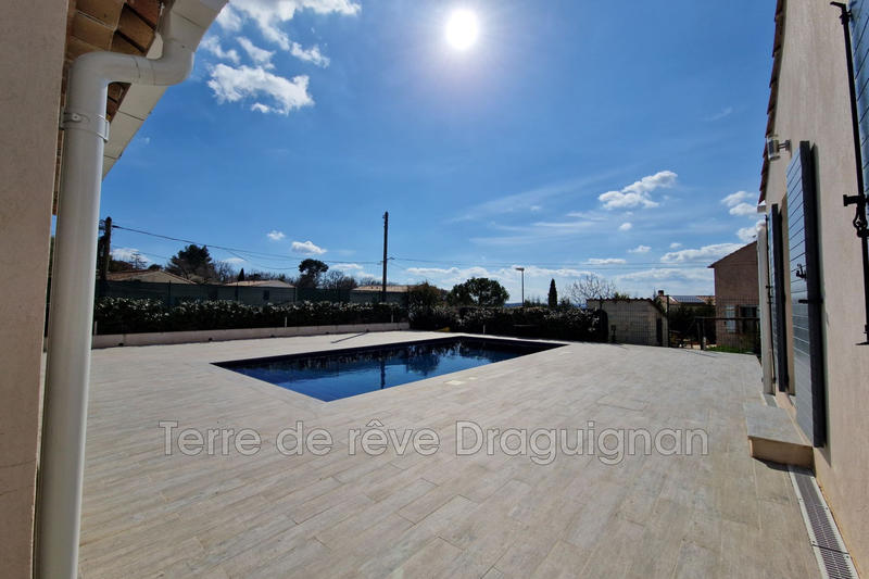 Villa - 140 m² - 6 pièces