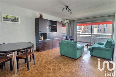 Appartement - 84 m² - 4 pièces