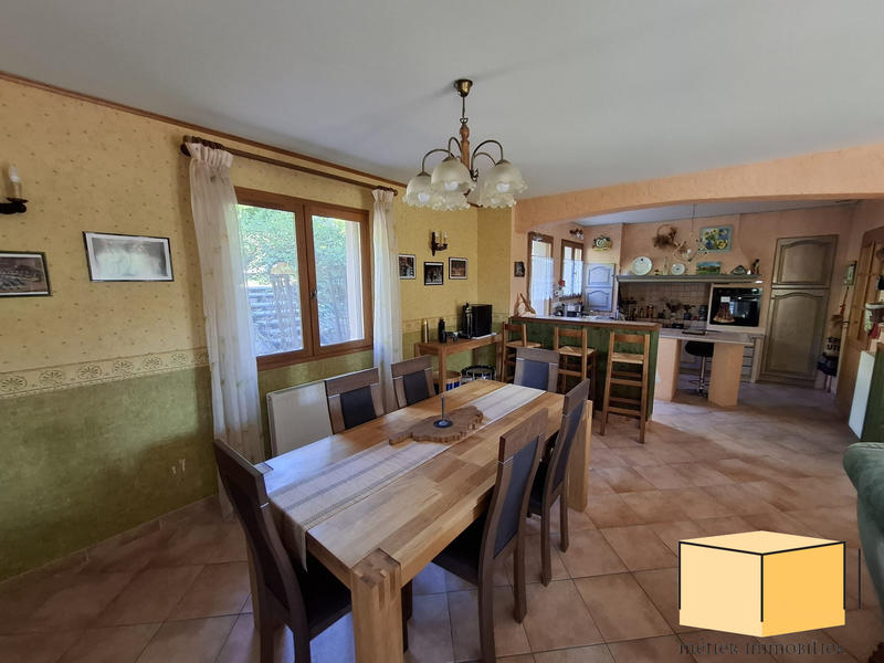 Villa - 120 m² - 5 pièces