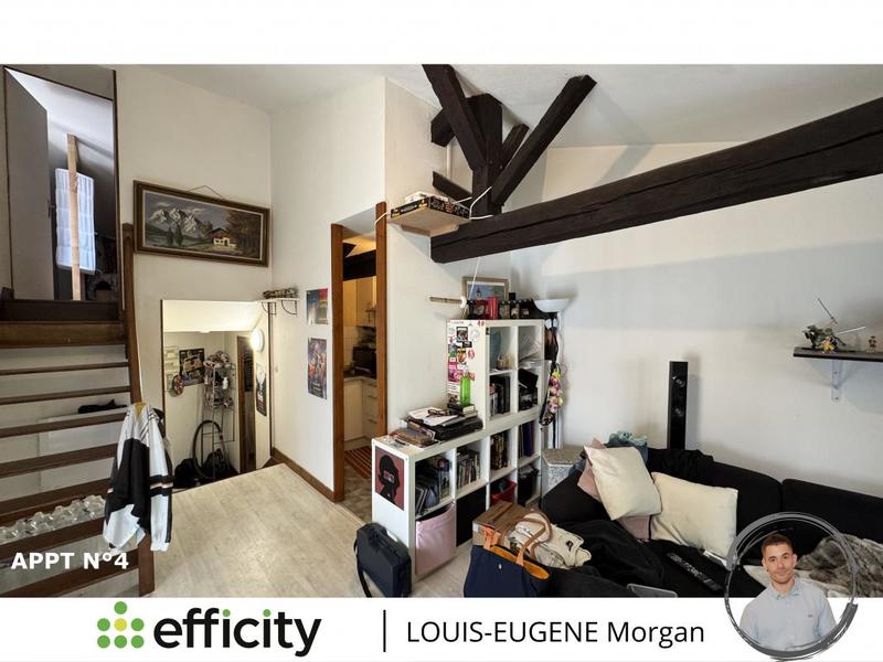 Immeuble - 682 m² - 33 pièces