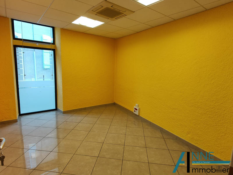 Local commercial - 115 m²