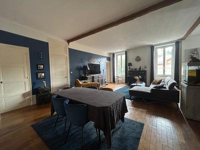 Appartement - 136 m² - 4 pièces