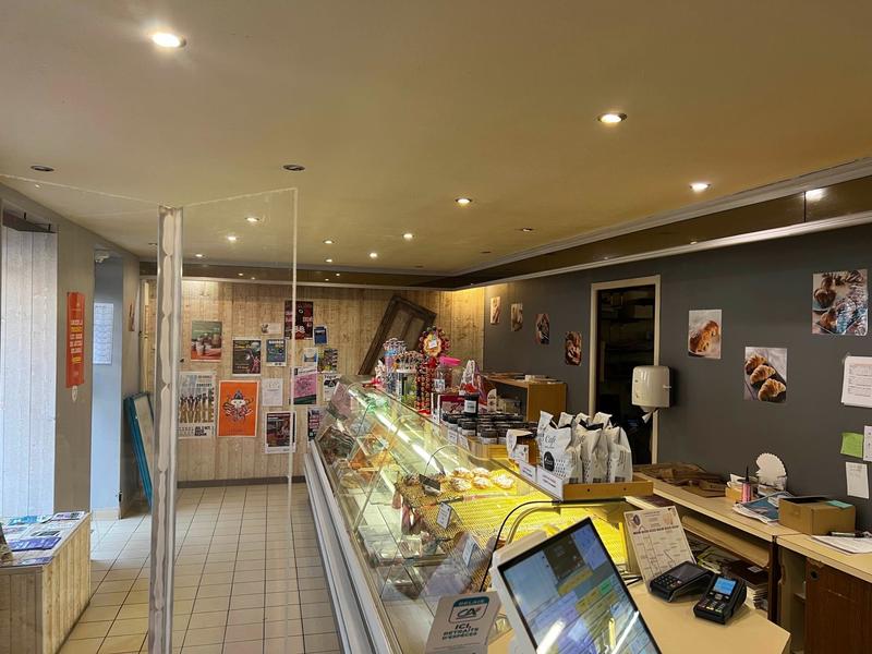 Local commercial - 270 m²