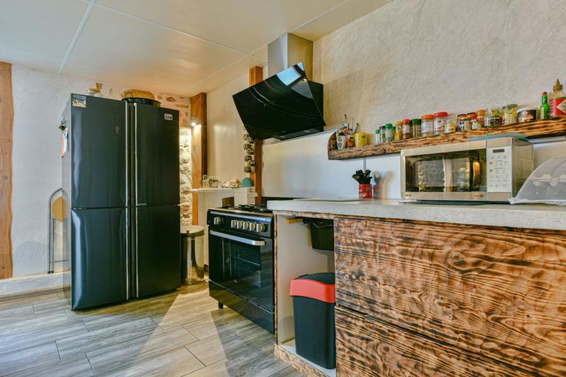 Maison - 224 m² - 8 pièces