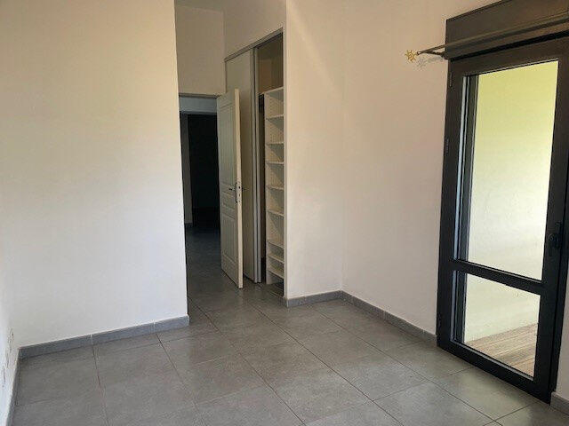 Villa - 120 m² - 5 pièces