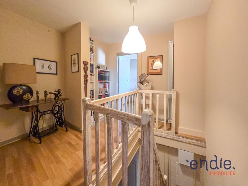 Duplex - 159 m² - 6 pièces