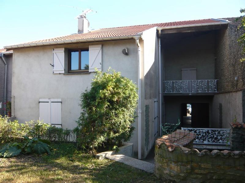 Maison - 204 m² - 7 pièces