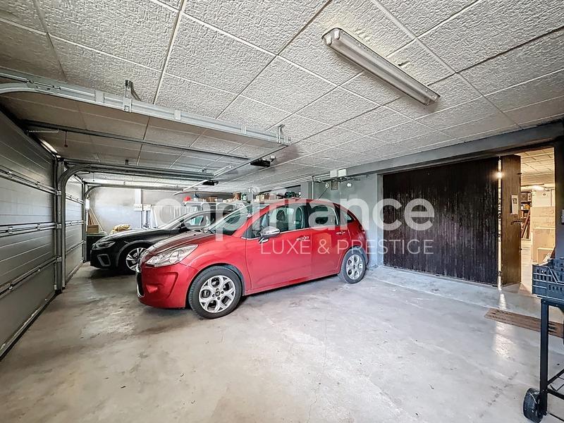 Maison - 212 m² - 8 pièces