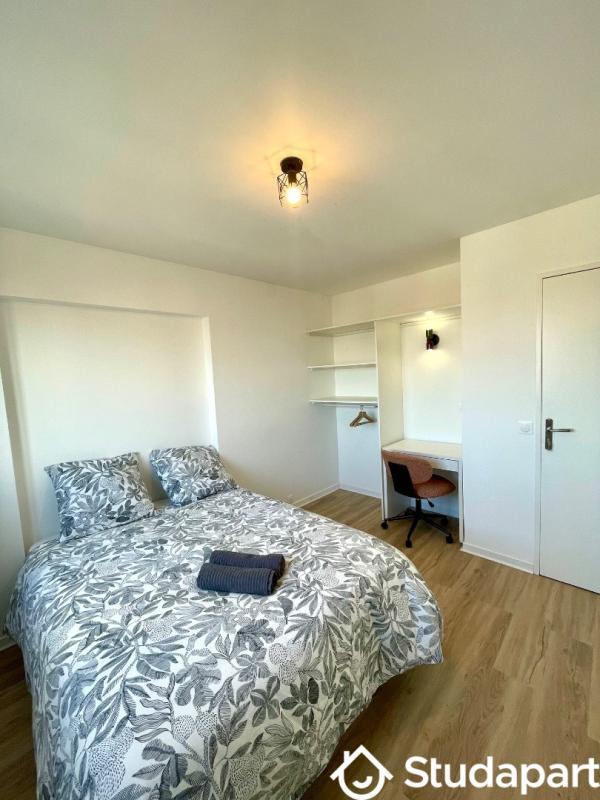 Chambre - 10 m² - 1 pièce