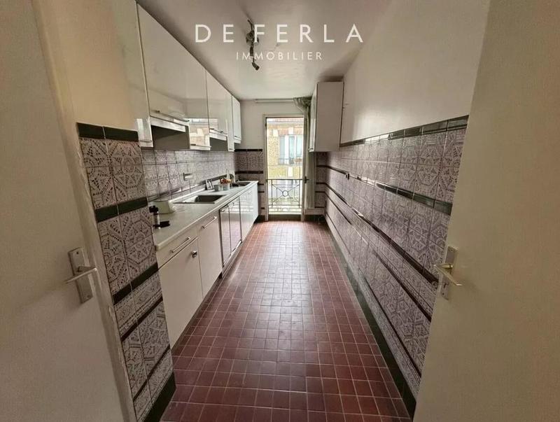 Appartement - 97 m² - 5 pièces