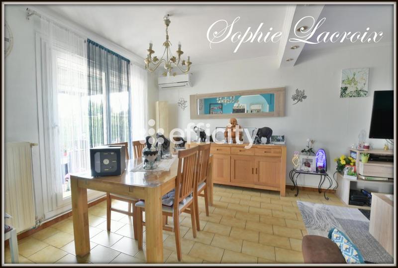 Maison - 83 m² - 4 pièces