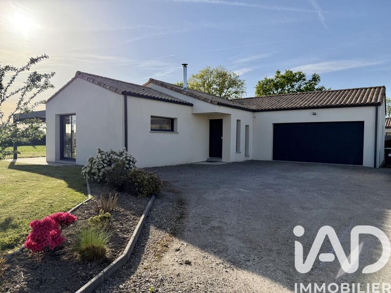 Maison - 101 m² - 5 pièces